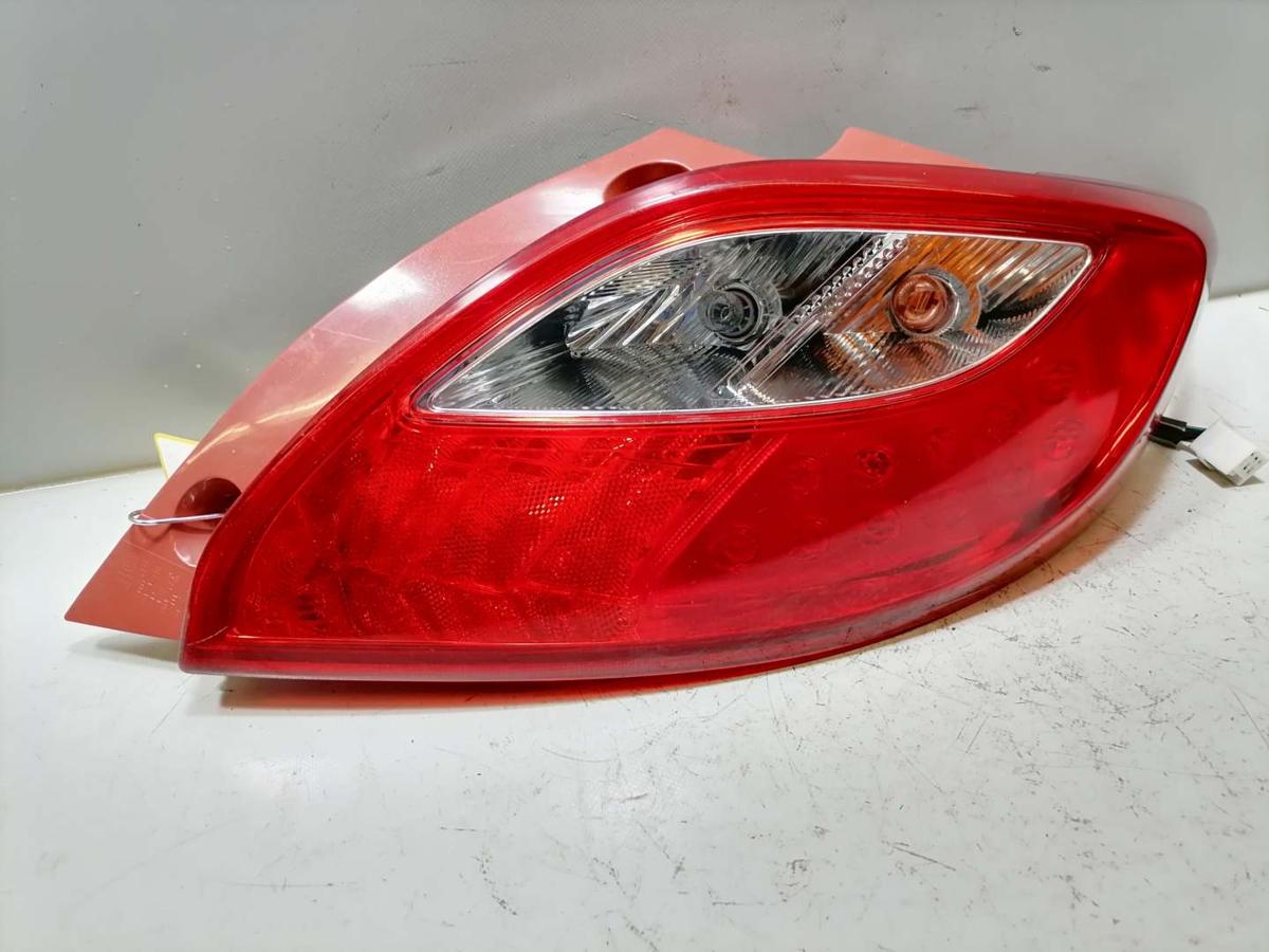 Mazda 2 DE original Rücklicht Rückleuchte Schlussleuchte rechts Bj.2009